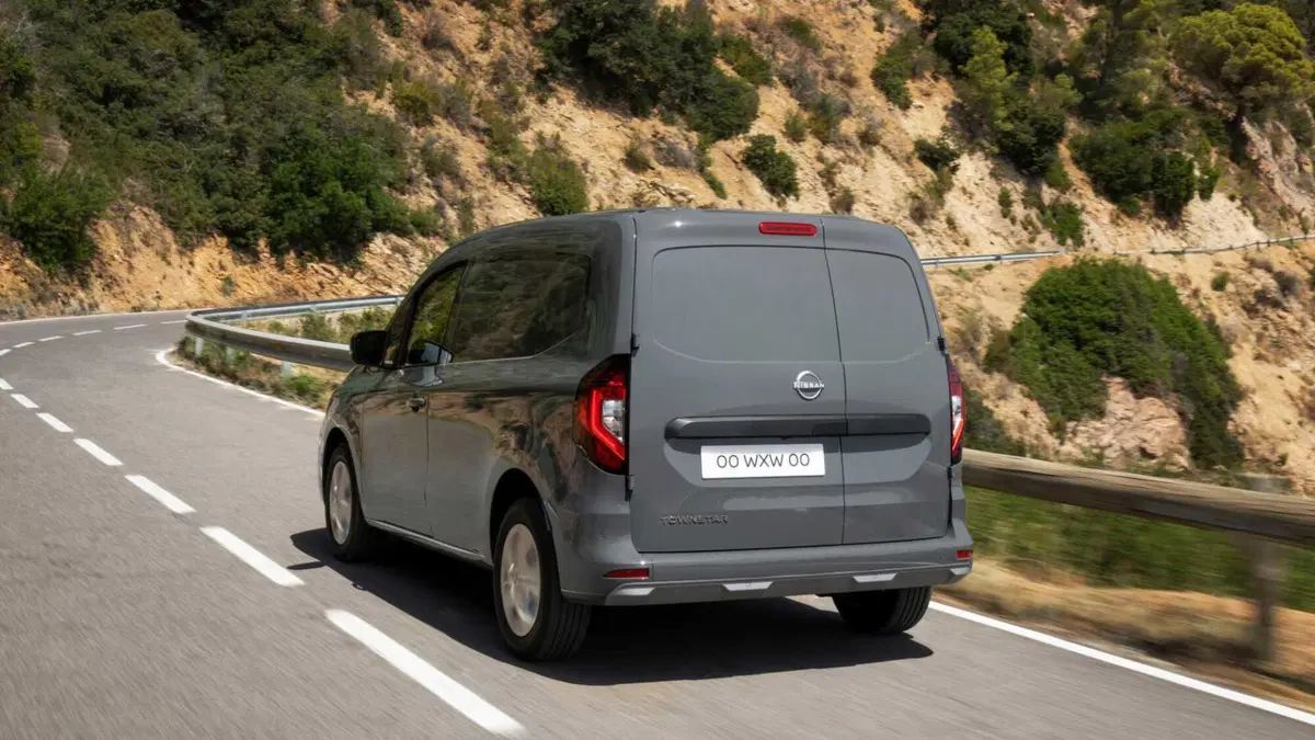 Nissan Townstar 1.3 130cv L1 Tekna (29)