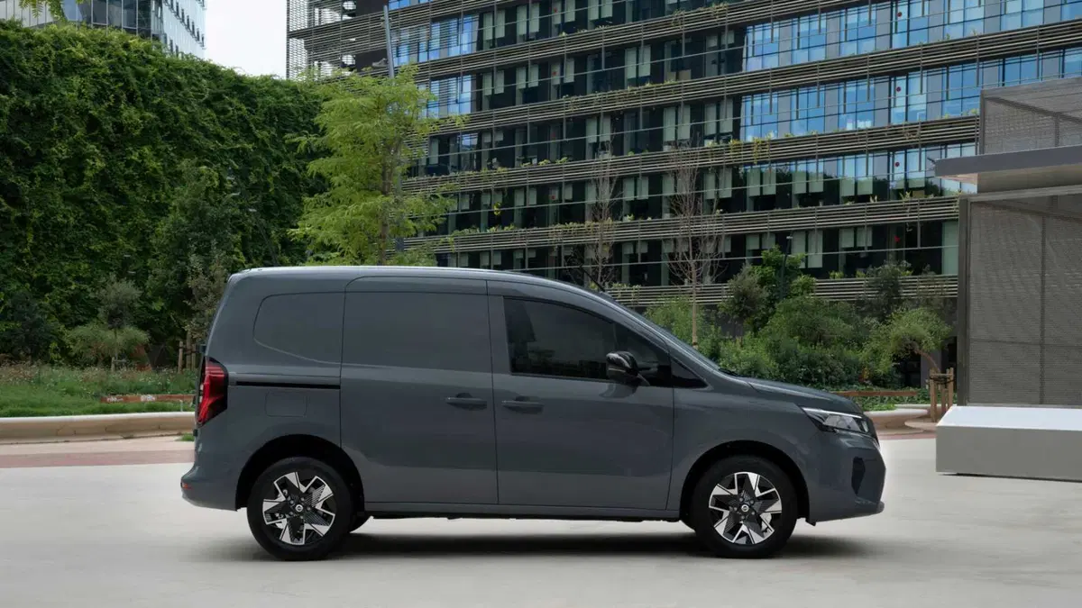 Nissan Townstar 1.3 130cv L1 Tekna (32)