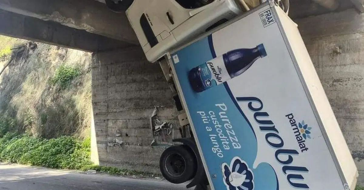 L'incidente "impossibile" (senza feriti), ma come pu&ograve; succedere? 
