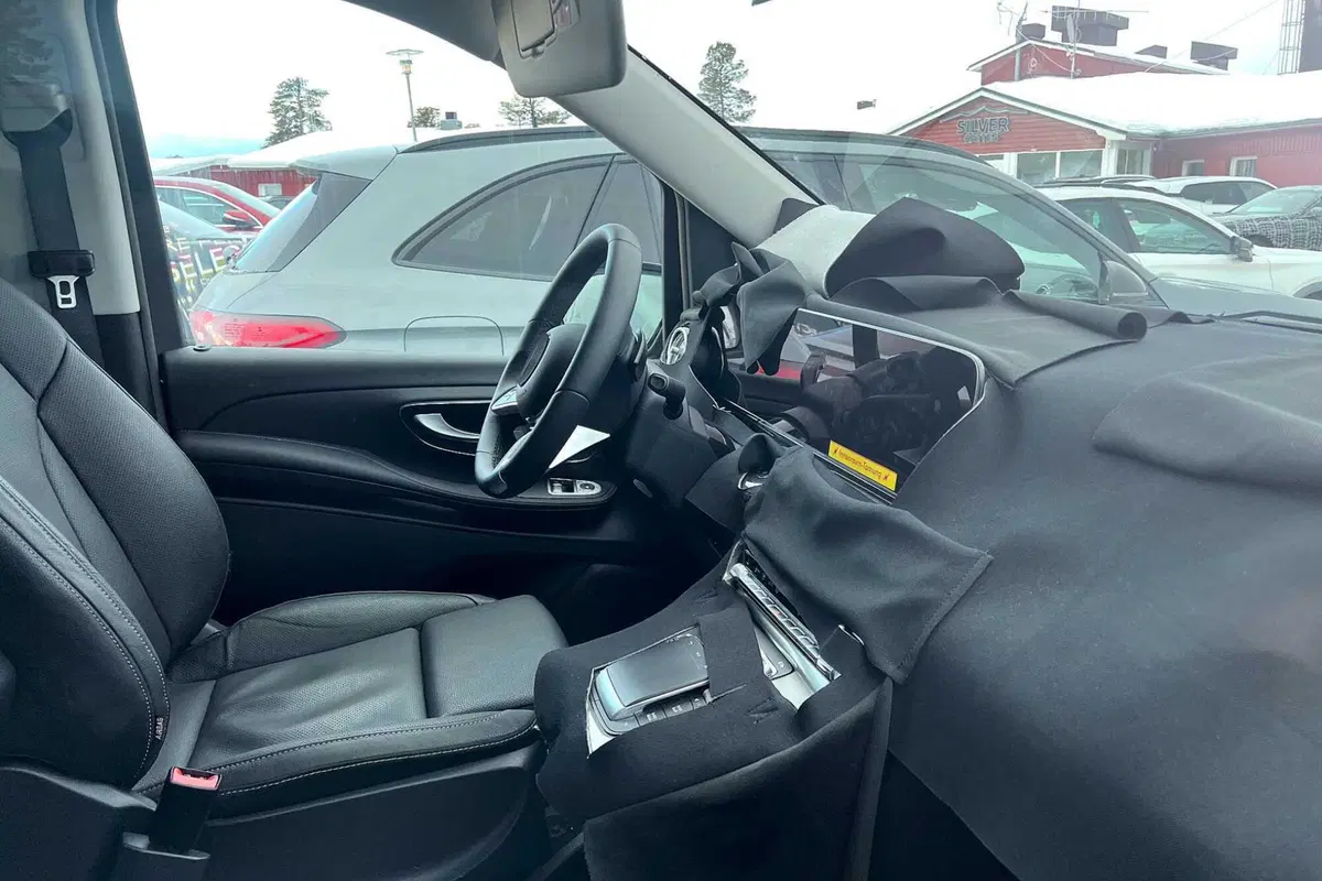 Mercedes Classe V, ecco il nuovo Facelift [Foto Spia] (8)