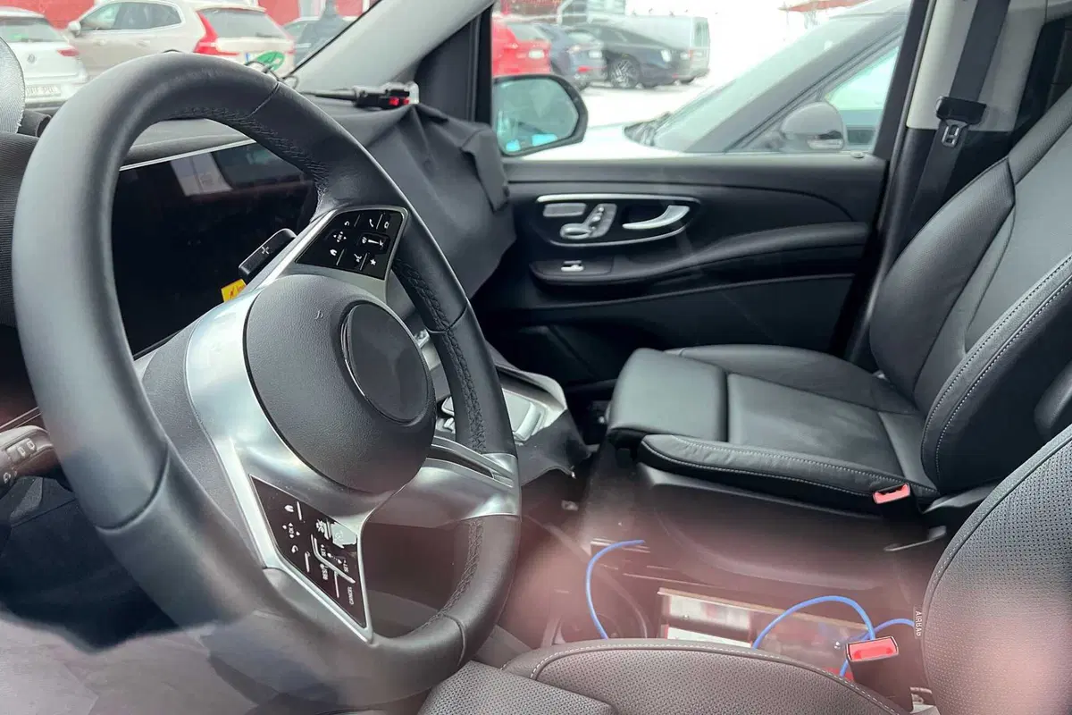Mercedes Classe V, ecco il nuovo Facelift [Foto Spia] (13)