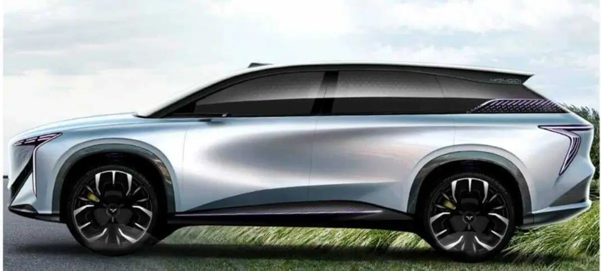 Hongqi E-202, la cinese che ricarica in 5 minuti 300 km di autonomia  (3)