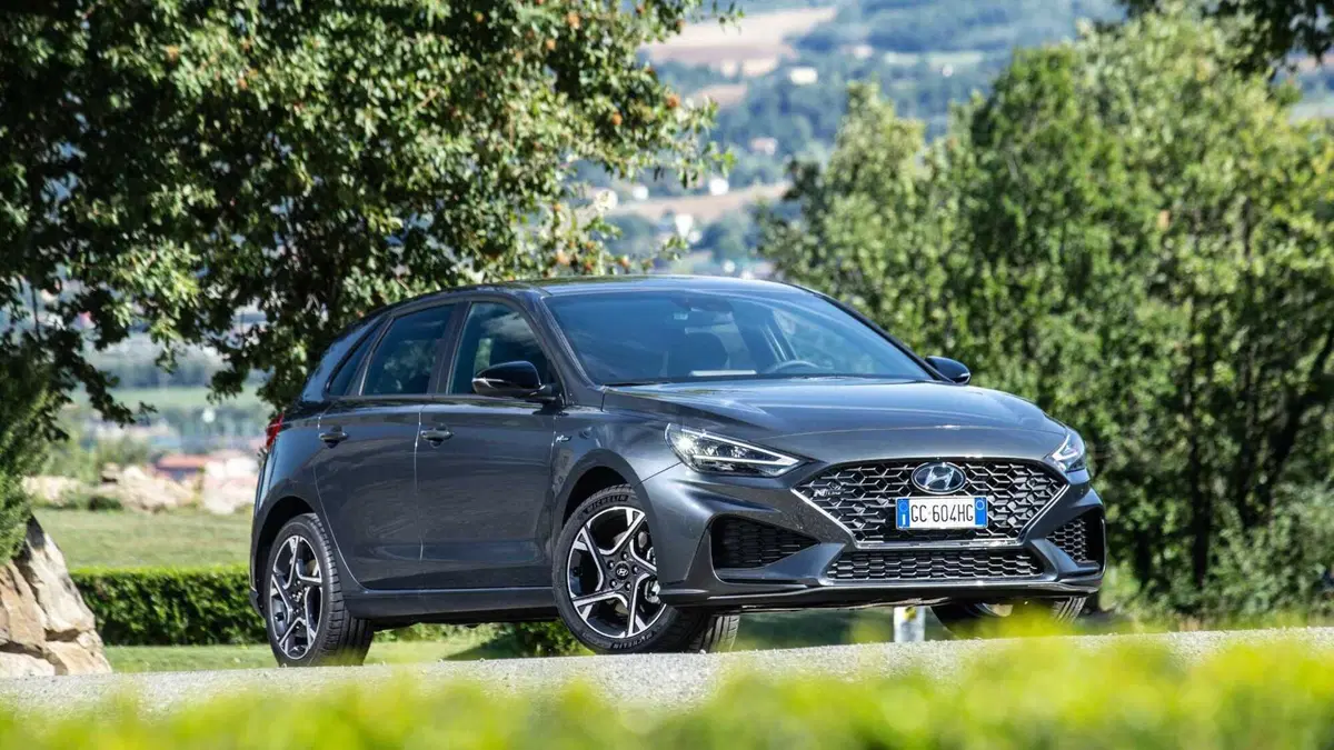 Hyundai i30 1.6 CRDi 115 CV MT 5 porte Prime (13)