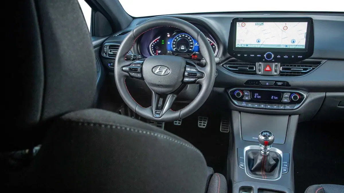 Hyundai i30 1.6 CRDi 115 CV MT 5 porte Prime (18)