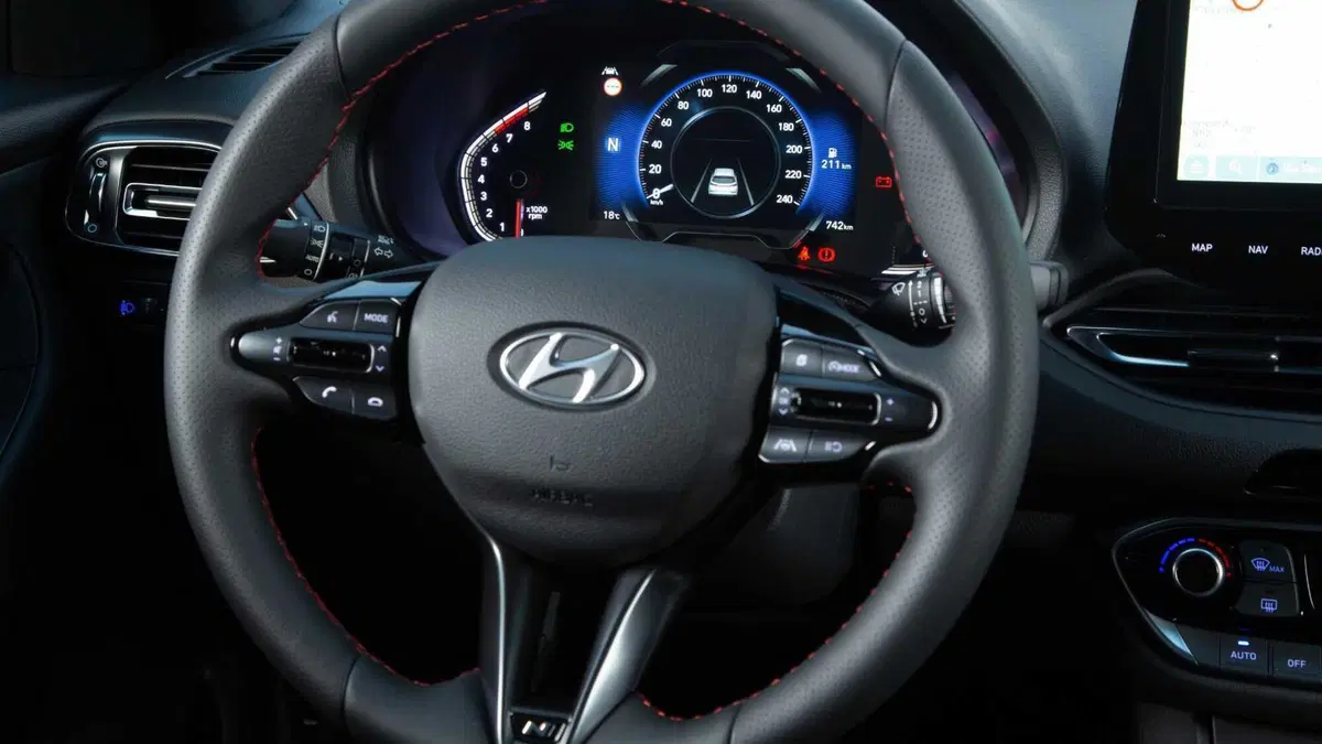 Hyundai i30 1.6 CRDi 115 CV MT 5 porte Prime (19)