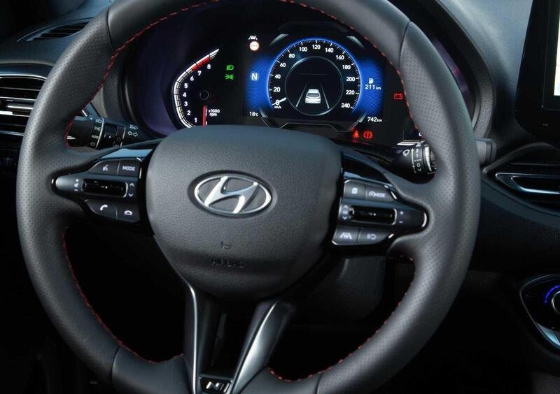 Hyundai i30 (2017-23) (9)