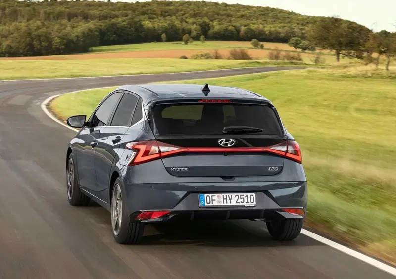 Hyundai i20 (2020-->>) (15)