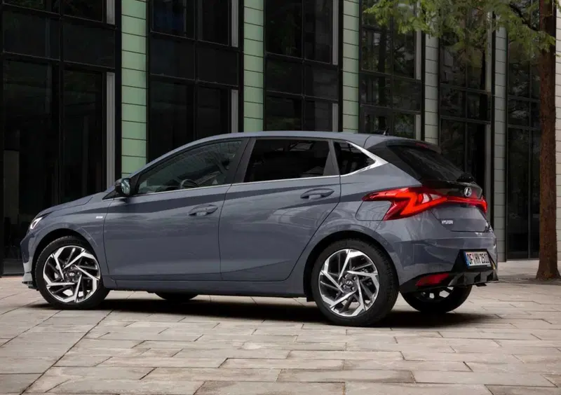 Hyundai i20 (2020-->>) (18)