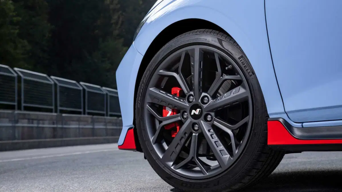 Hyundai i20 1.6 T-GDI MT N-Performance (10)