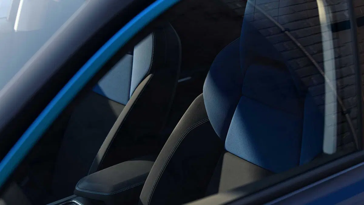 Lynk & Co 01 01 1.5 td phev (24)
