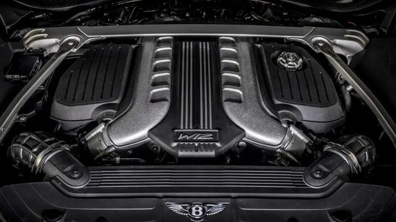 Bentley: blocco della produzione del motore W12 da fine aprile 2024