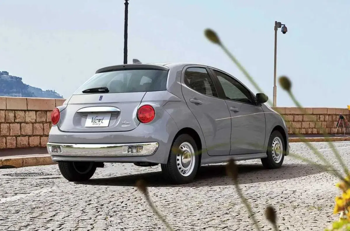 La Yaris che vuole fare la Jaguar: Mitsuoka Viewt (2)