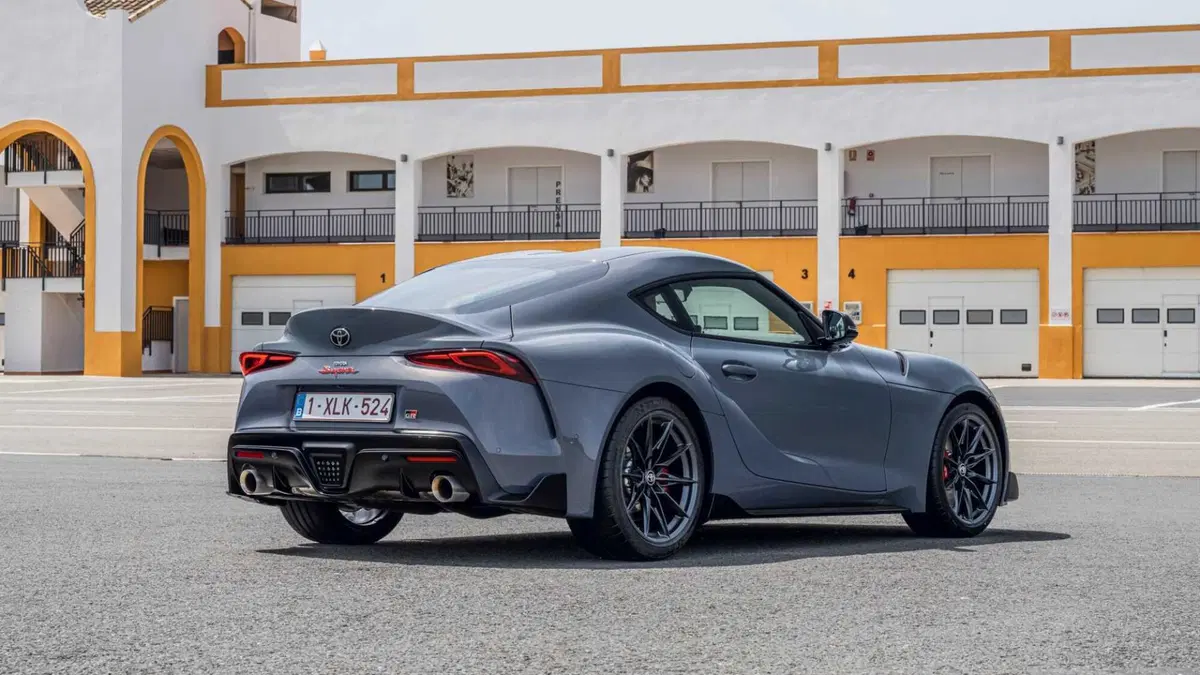 Toyota GR Supra 3.0 Premium Sport (2)