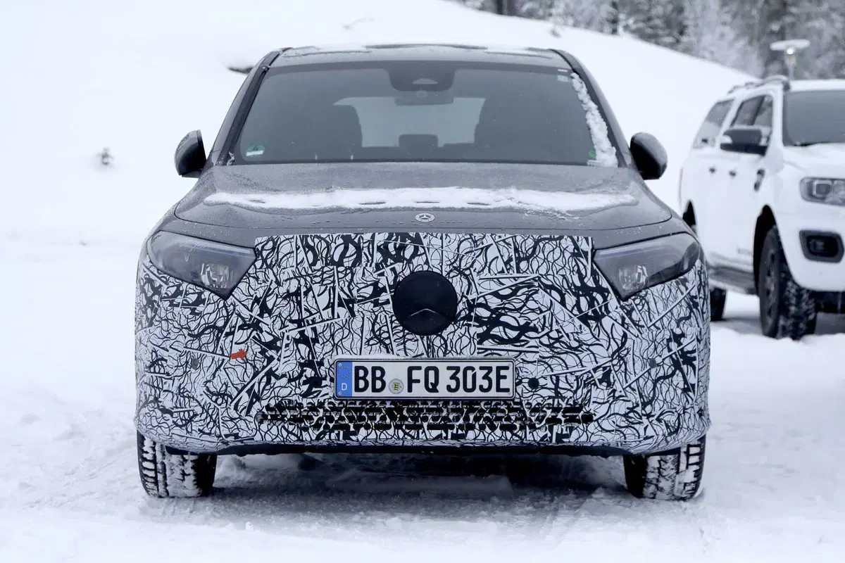 Mercedes GLB e EQB, il nuovo Facelift è in arrivo [Foto Spia]
