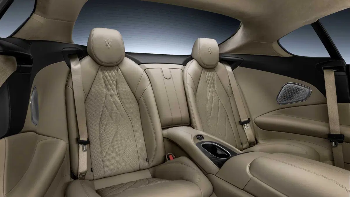 Maserati Granturismo (10)