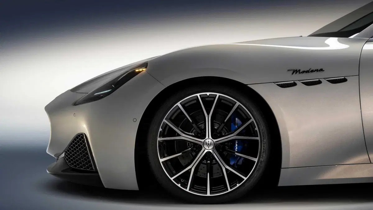 Maserati Granturismo (12)