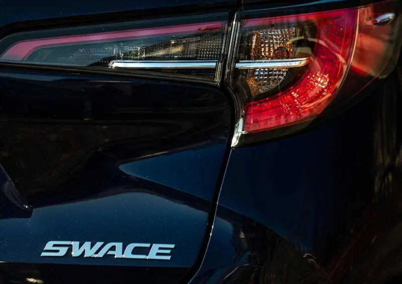 Suzuki Swace (18)
