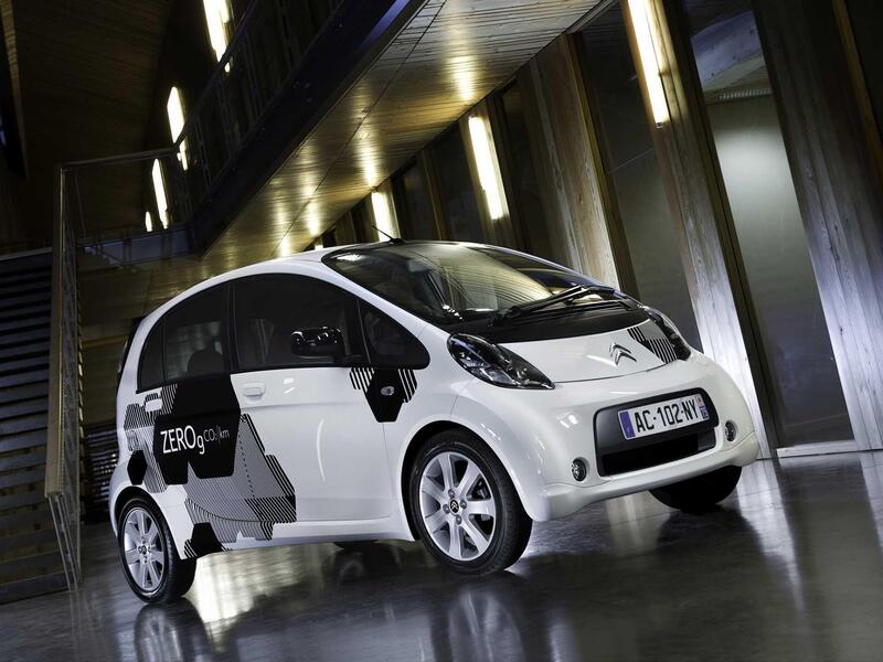 Peugeot iOn e Citro&euml;n C-Zero: quando l&#039;idea &egrave; buona, ma ti viene troppo presto