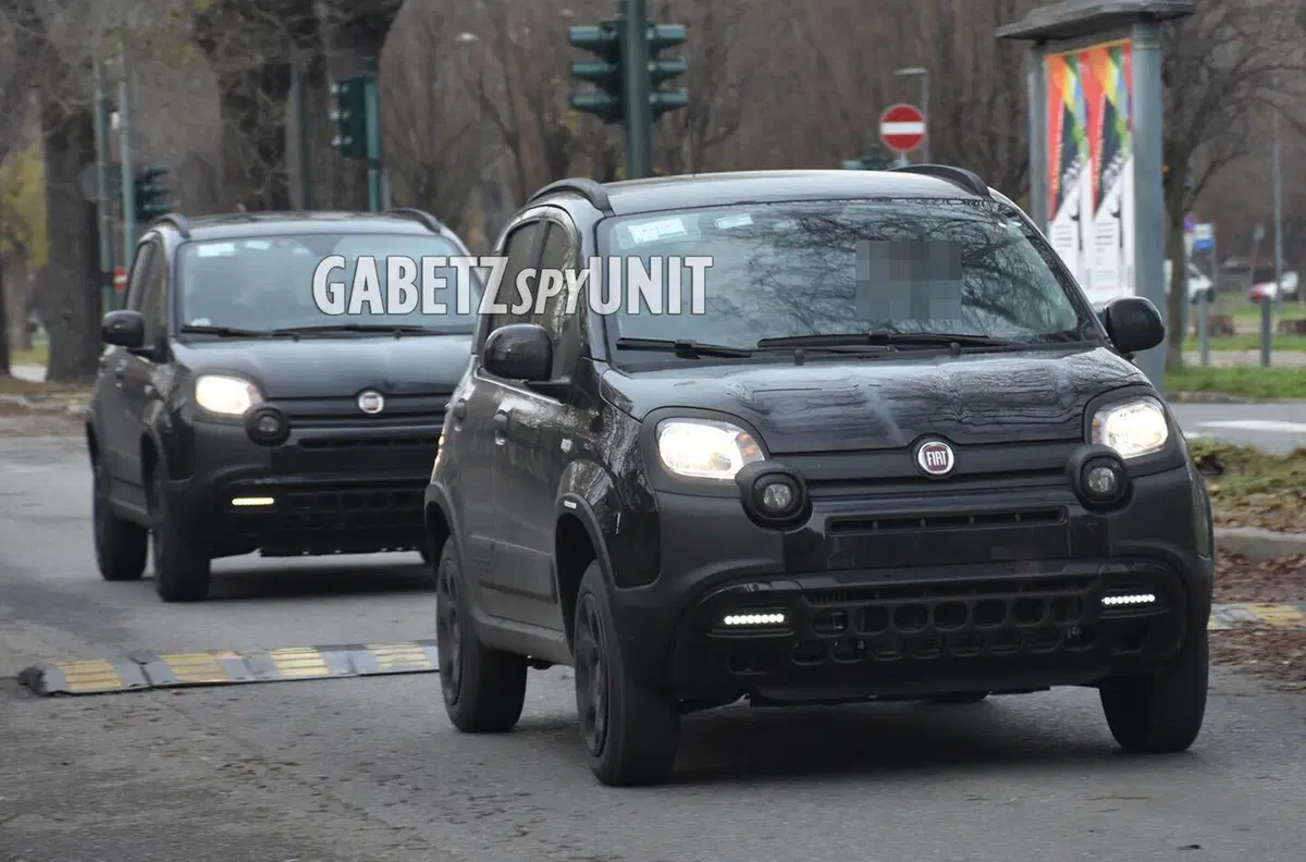 Fiat Panda 4x4: finalmente arriva l'ibrida 2023 (5)