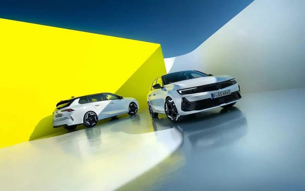 Opel Astra GSe: ibrida da 225 CV ad assetto Koni, con due anime. Prova su strada (40)