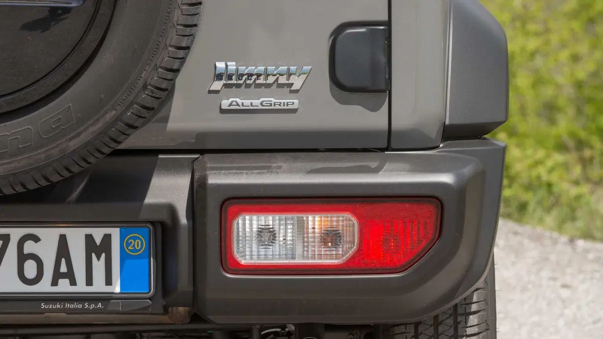 Suzuki Jimny (2018-25) (13)