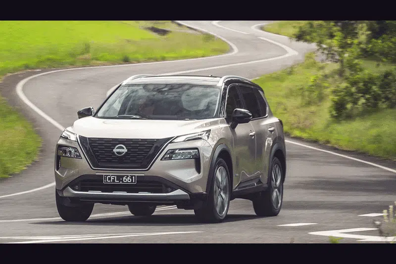 La Nissan con i superpoteri: e-POWER e la TRAZIONE integrale e-4ORCE.