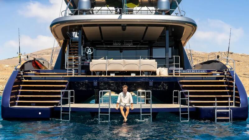 Fernando Alonso ha uno yacht ad energia solare: Sunreef 60 Power Eco 