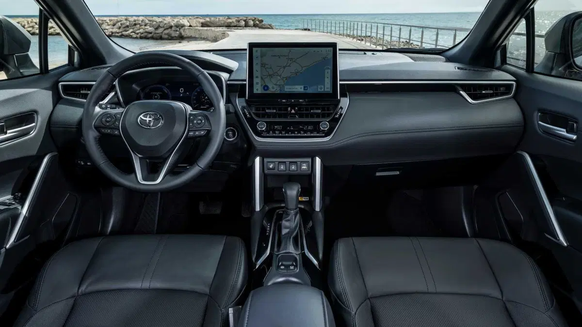 Toyota Corolla Cross Hybrid 2.0h Trend 2wd 197cv e-cvt (31)