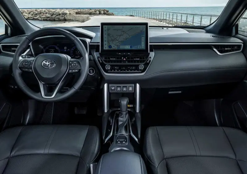 Toyota Corolla Cross Hybrid (30)