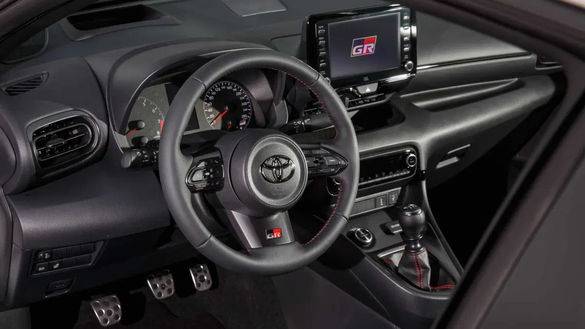 Toyota GR Yaris 1.6 Rovanpera Special Edition imt-6 (54)