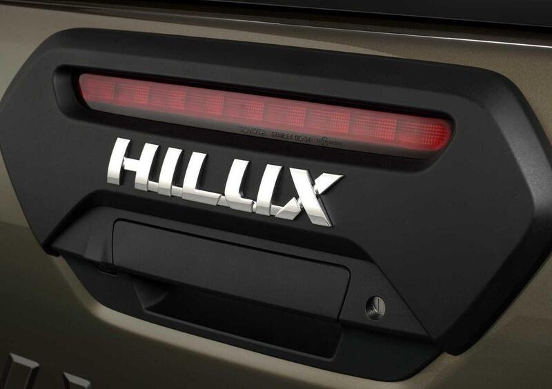 Toyota Hilux (15)