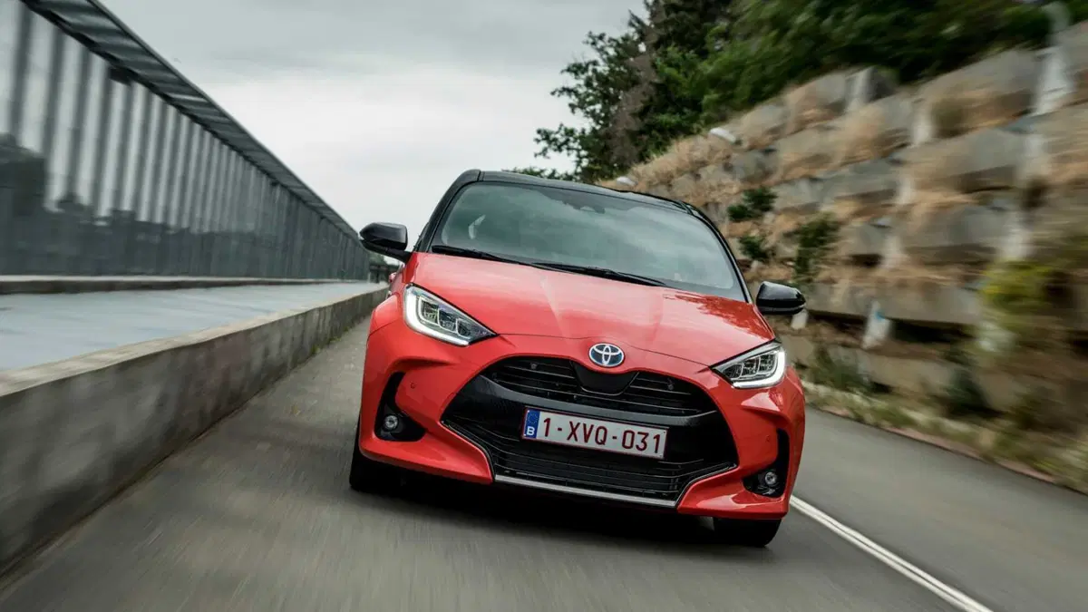 Toyota Yaris 130 Lounge (23)