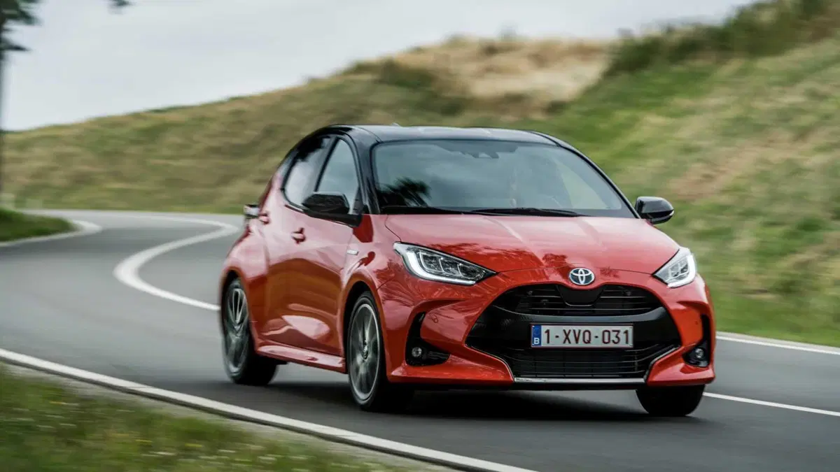 Toyota Yaris 130 Lounge (22)