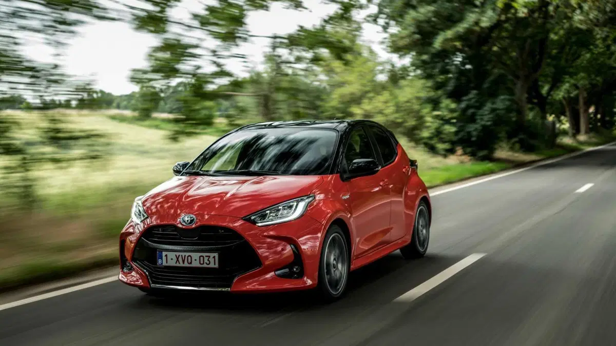 Toyota Yaris 130 Lounge (20)