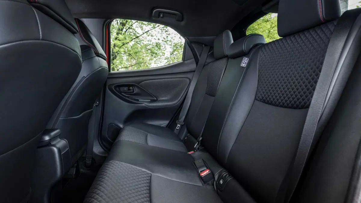 Toyota Yaris 130 Lounge (31)