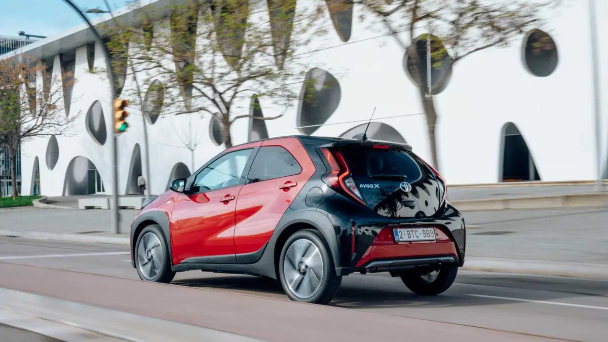 Toyota Aygo X 1.0 Trend 72cv (25)
