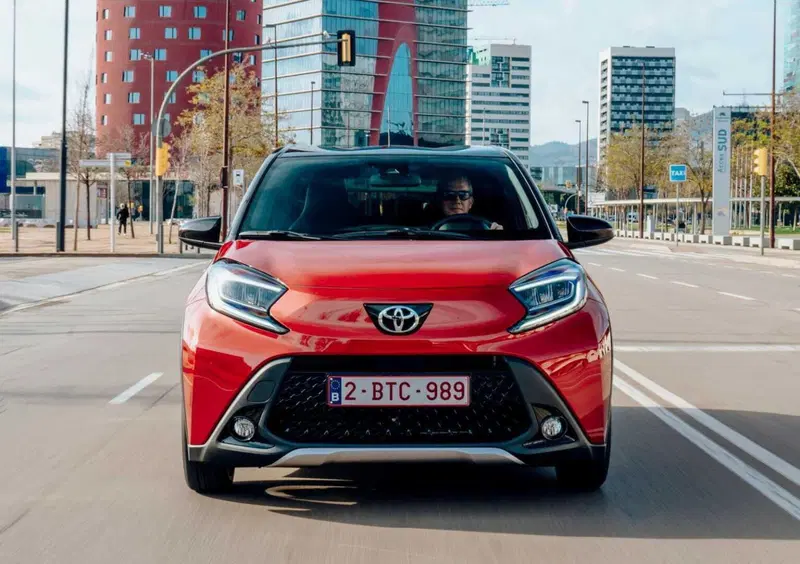 Toyota Aygo X (2022-->>) (19)
