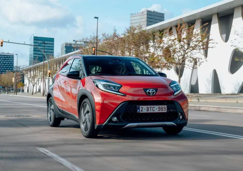 Toyota Aygo X (2022-->>) (22)