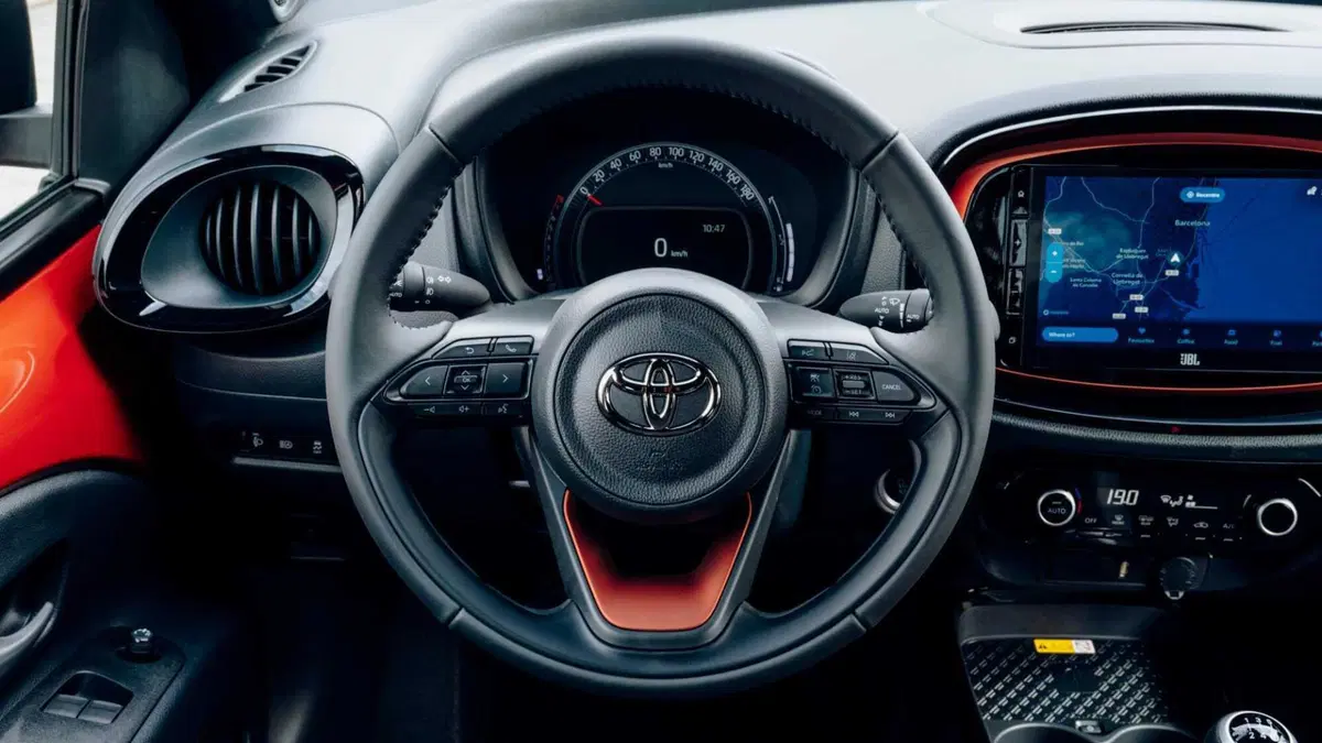 Toyota Aygo X 1.0 Trend 72cv (30)