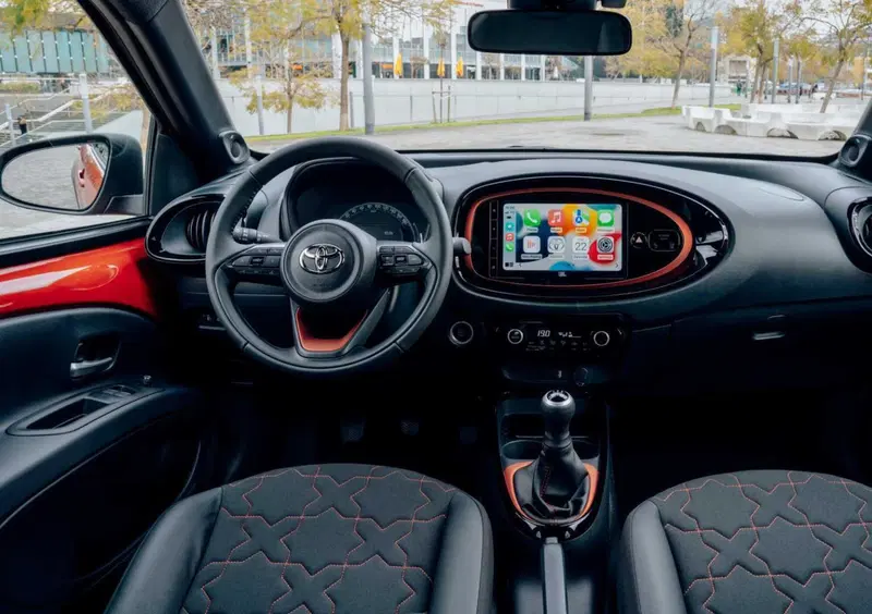 Toyota Aygo X (2022-->>) (28)