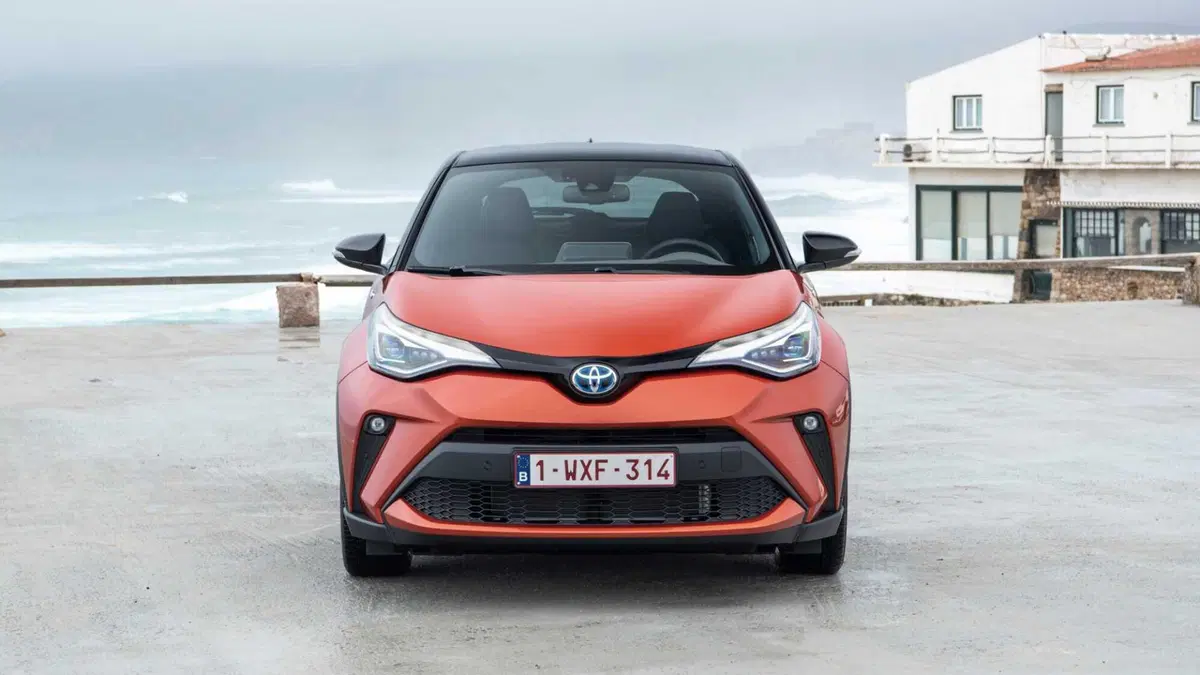 Toyota Toyota C-HR 1.8 Hybrid E-CVT Trend (3)