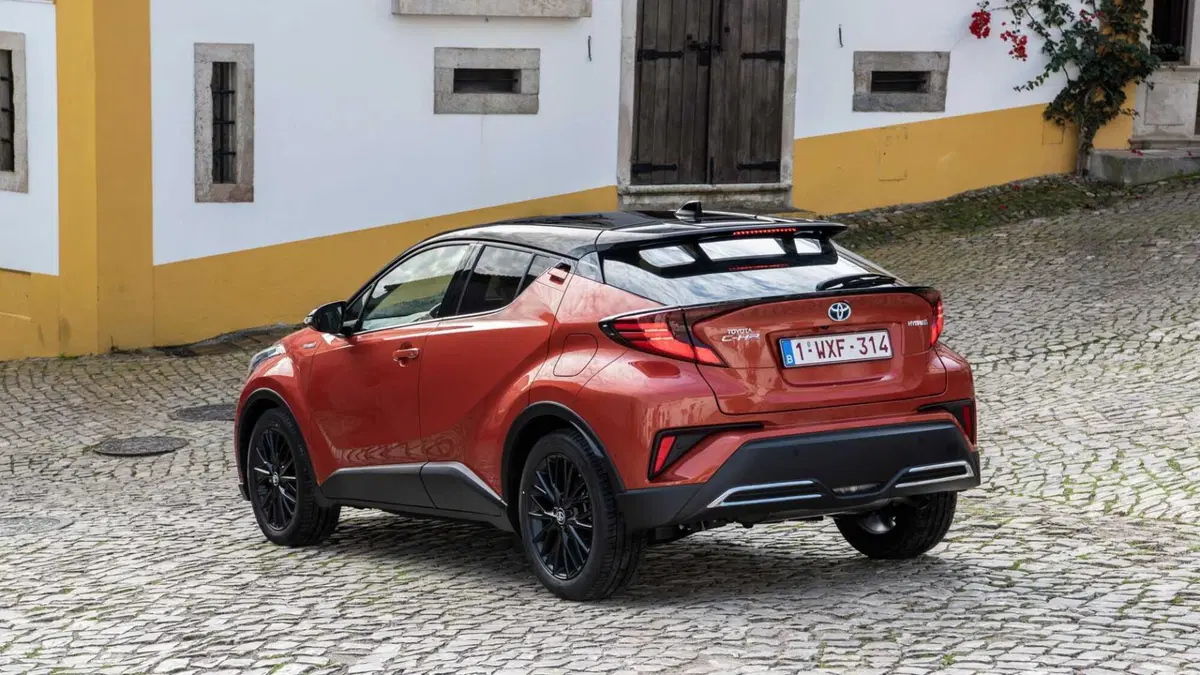 Toyota Toyota C-HR 1.8 Hybrid E-CVT Trend (8)