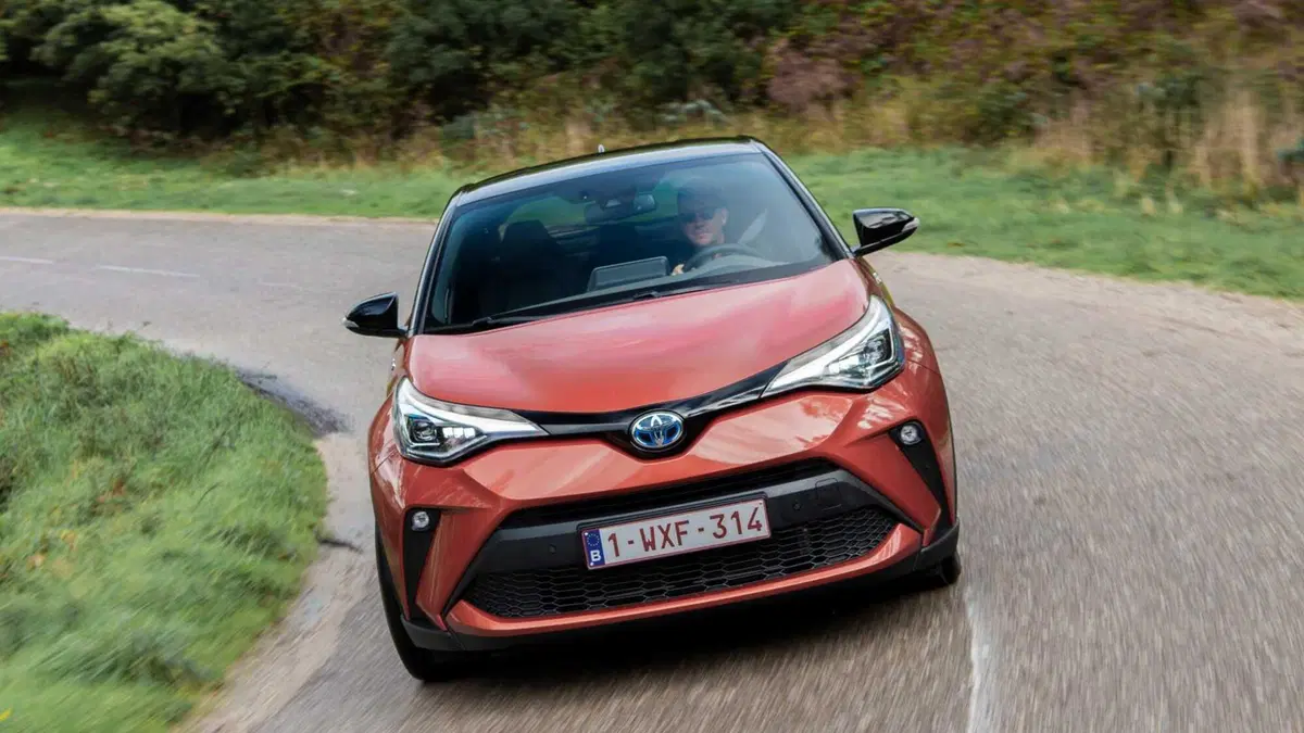 Toyota Toyota C-HR 1.8 Hybrid E-CVT Trend (5)