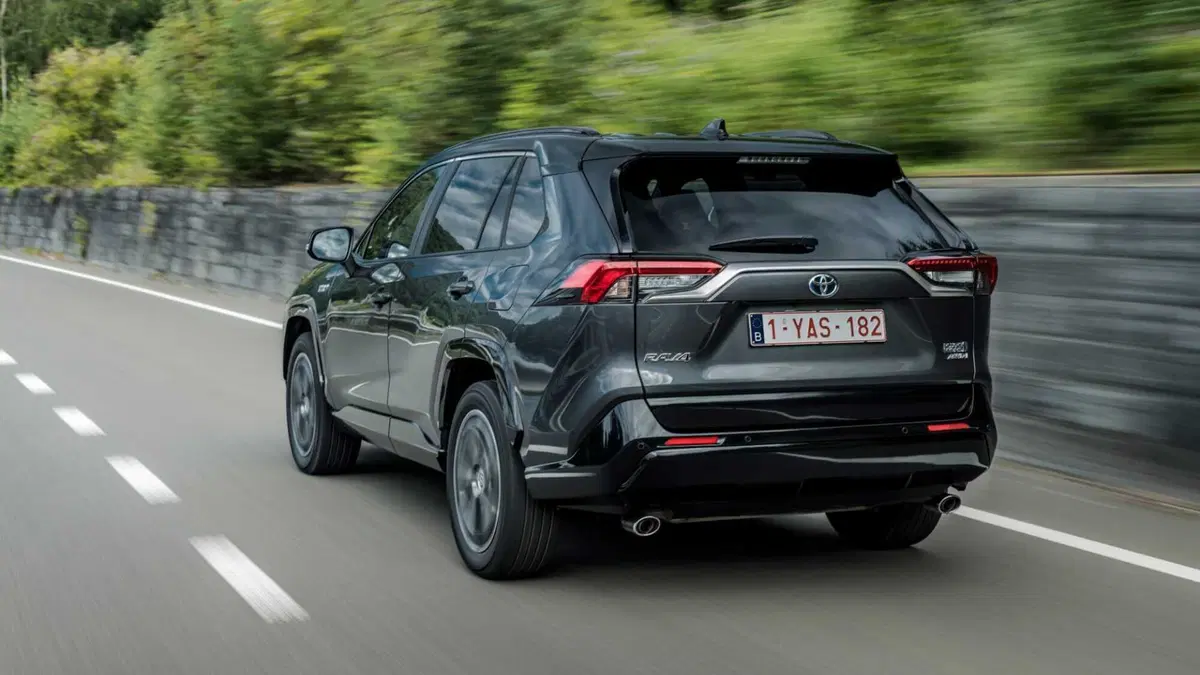 Toyota Rav4 HV (222CV) E-CVT AWD-i Adventure (8)