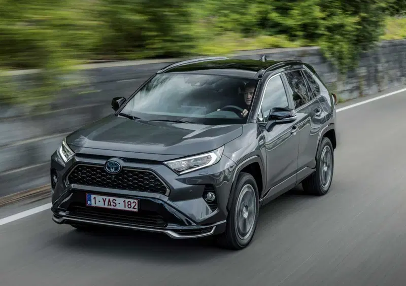 Toyota Rav4 (2018-25) (2)
