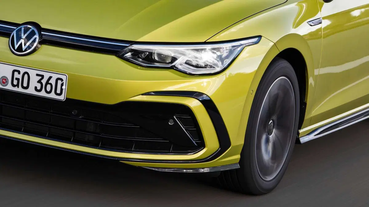 Volkswagen Golf Variant 1.5 eTSI 150 CV EVO ACT DSG R-Line (10)