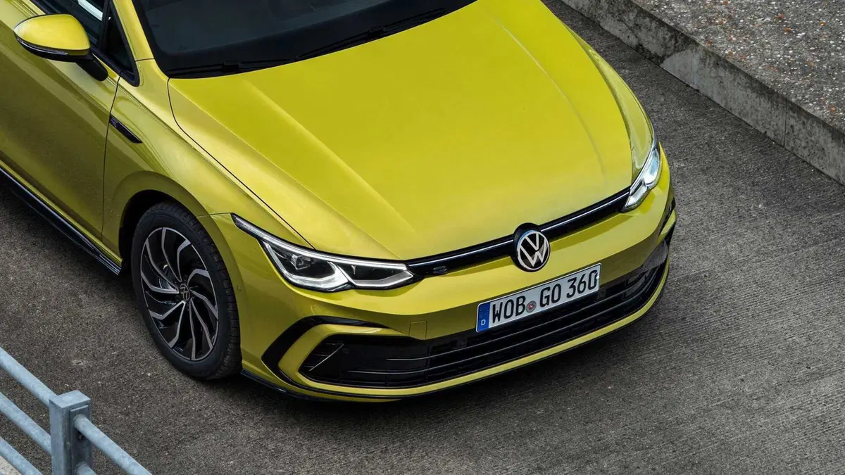 Volkswagen Golf Variant 1.5 eTSI 150 CV EVO ACT DSG R-Line (12)