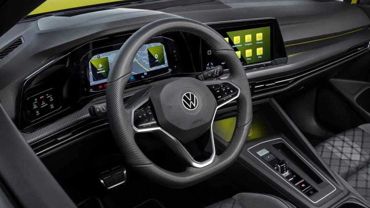Volkswagen Golf Variant 1.5 eTSI 150 CV EVO ACT DSG R-Line (8)