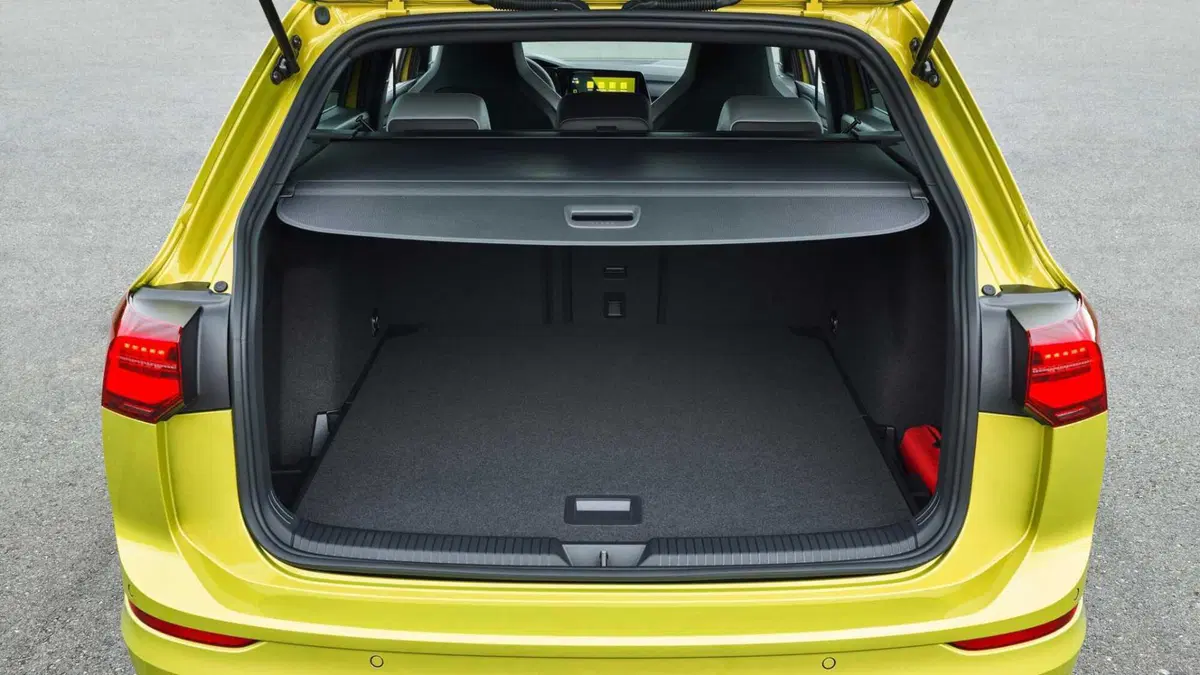 Volkswagen Golf Variant 1.5 eTSI 150 CV EVO ACT DSG R-Line (9)