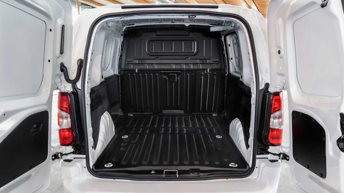 Toyota Proace City (2019-->>) (13)